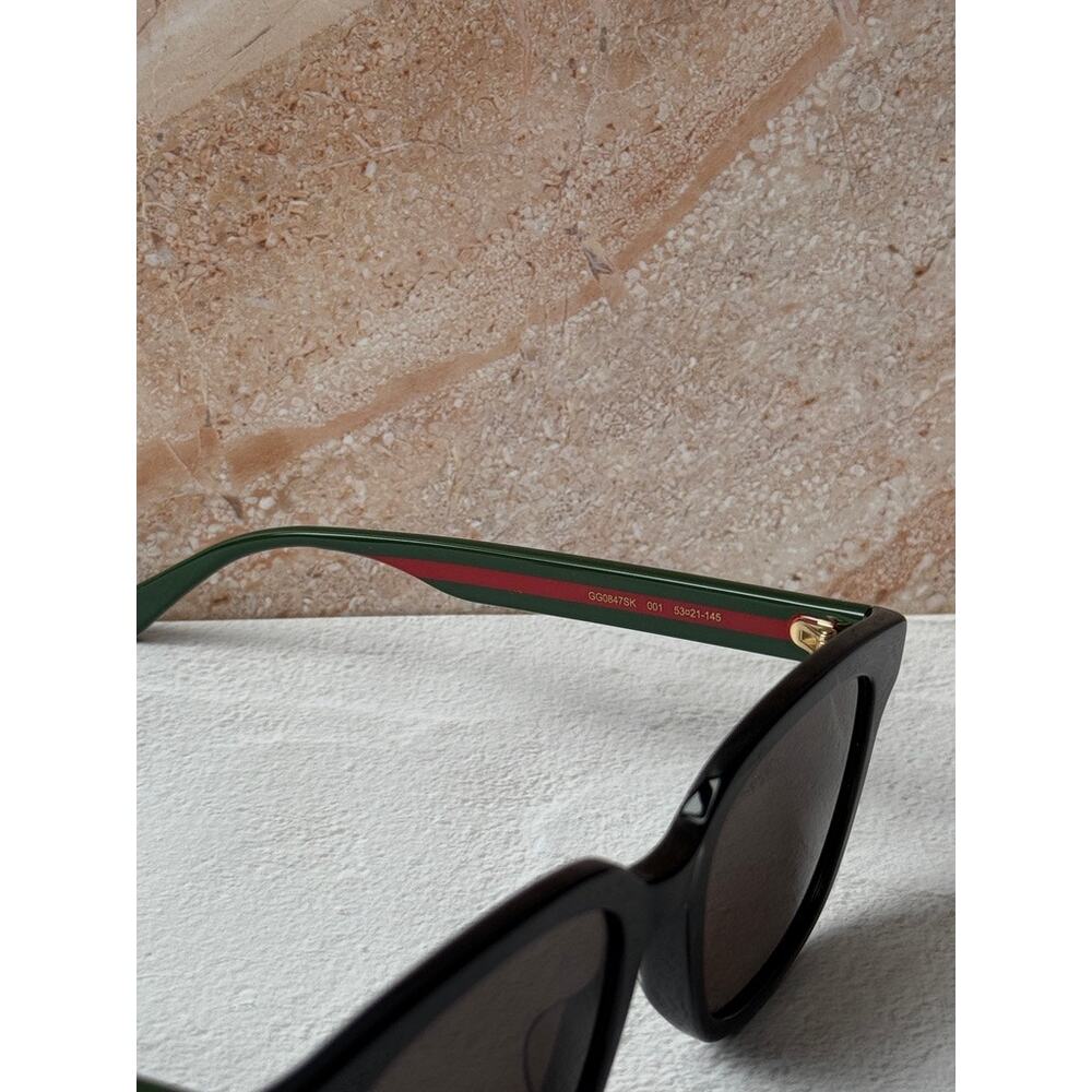 NEW Gucci GG0847SK Black Striped Arm Unisex Sunglasses - Picture 5 of 7